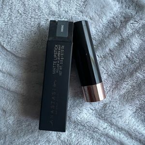 Anastasia Beverly Hills lipstick Smoke